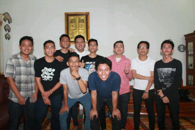 lingga_hidayat's profile banner image