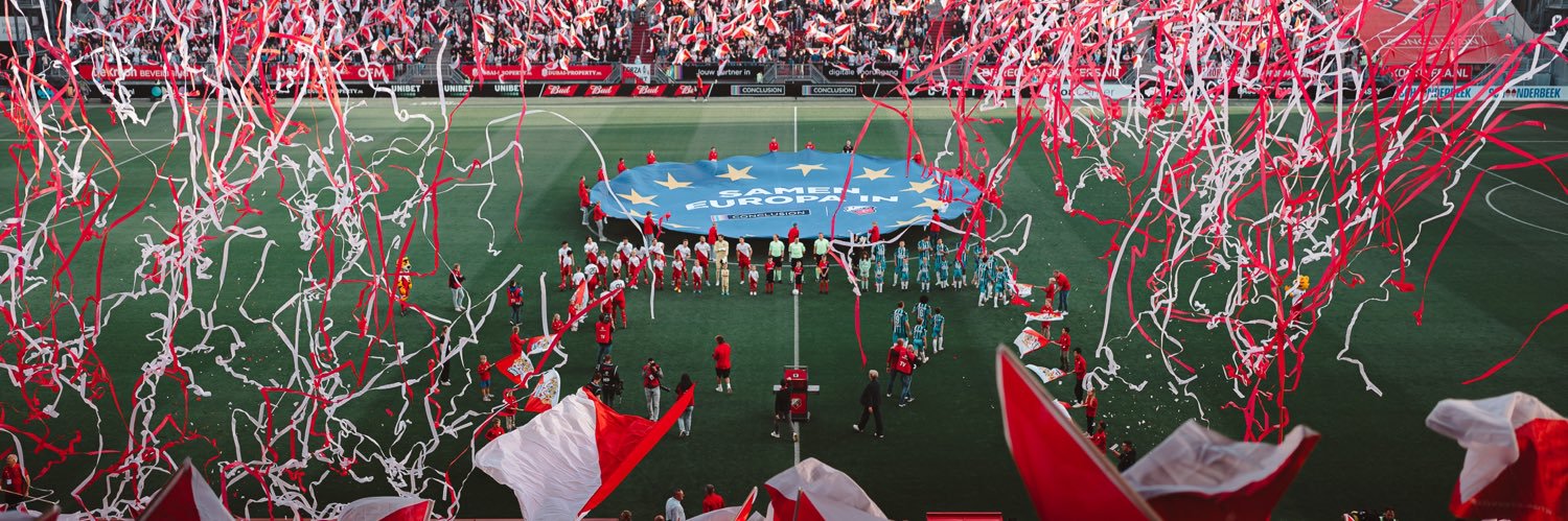 FC Utrecht's banner