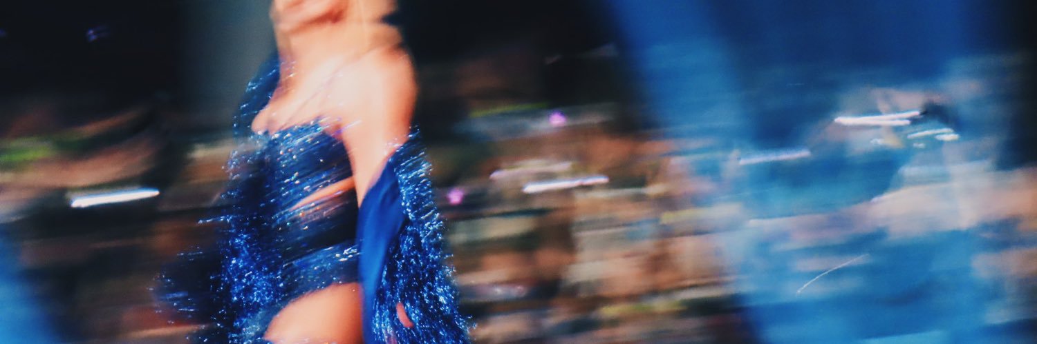 TrueSwiftie's profile banner image