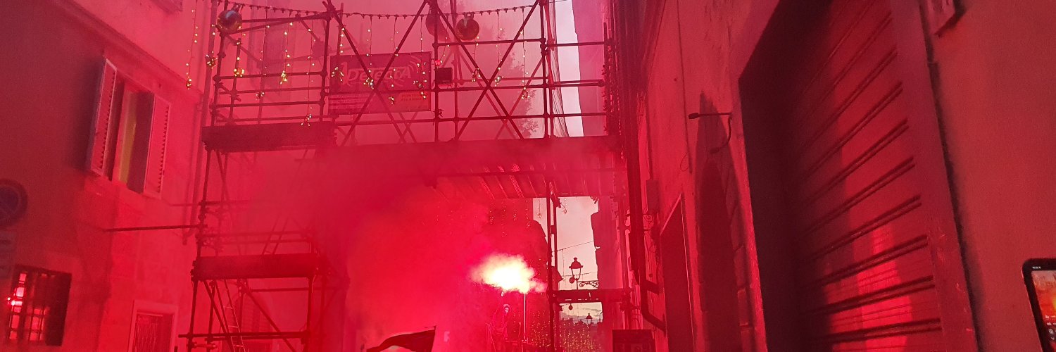 StatusSquatter ( Squattus ) ☮️🍫 banner