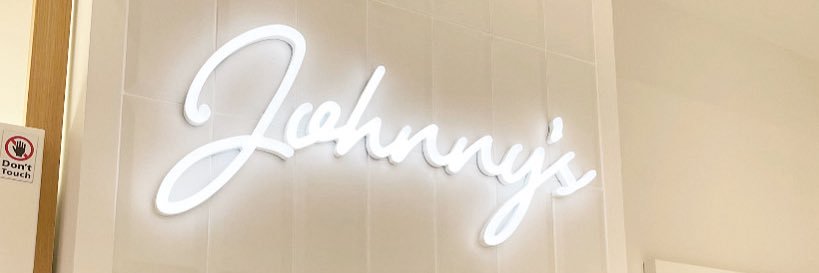 𝓜 banner