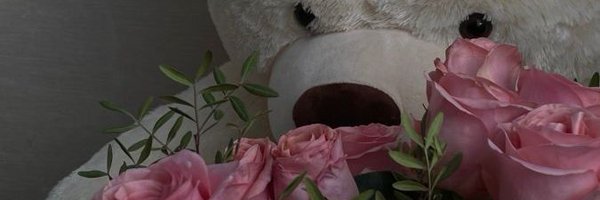 bnnthalia Profile Banner