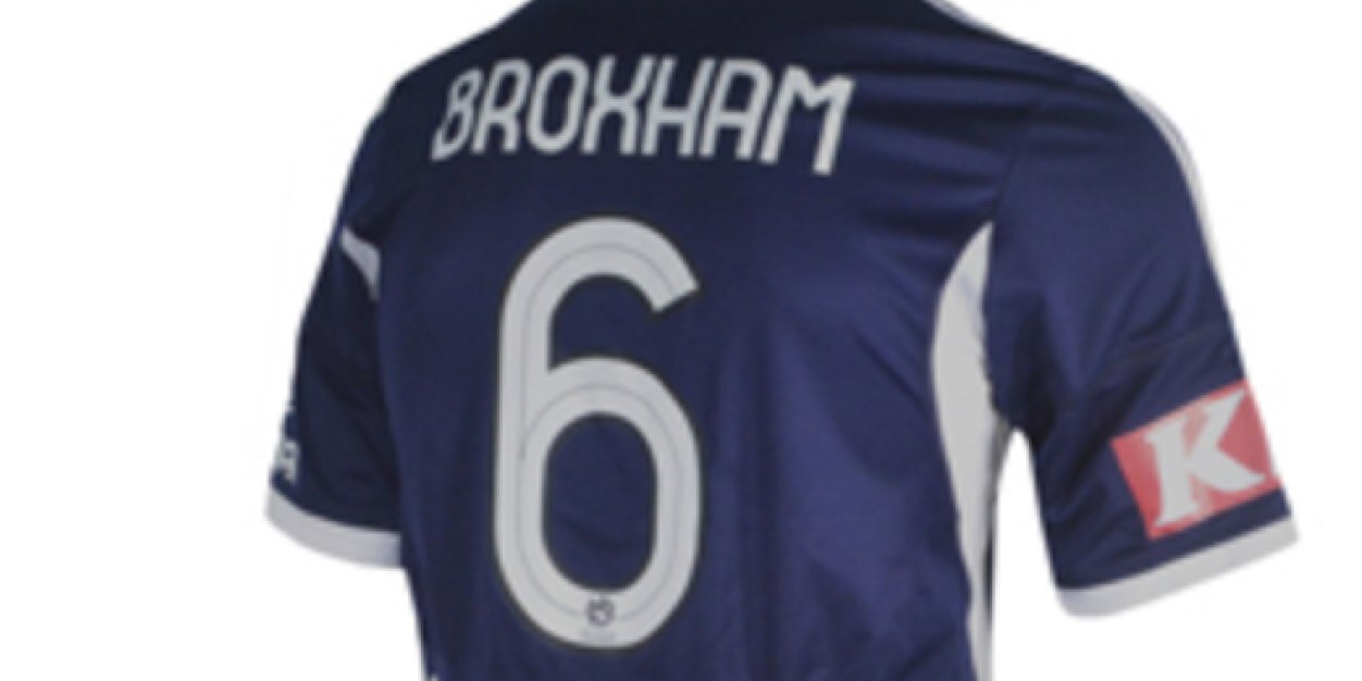 Leigh Broxham Facts banner