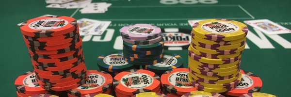 dmoongirl Profile Banner