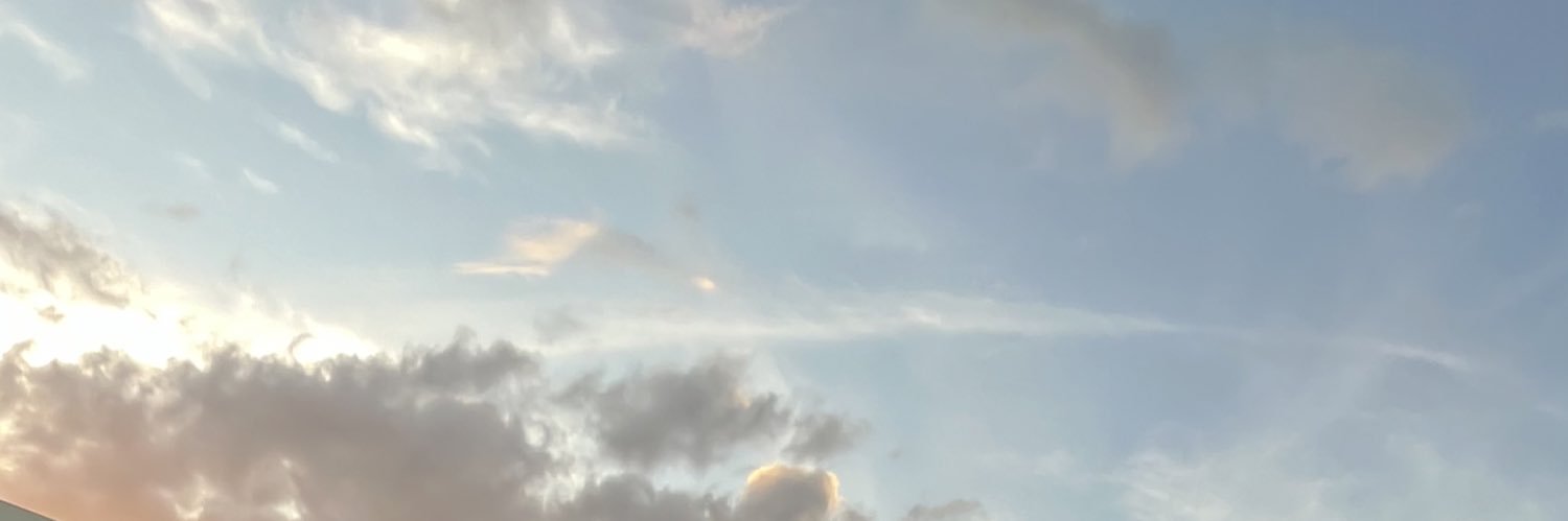 amuchan__s2's profile banner image