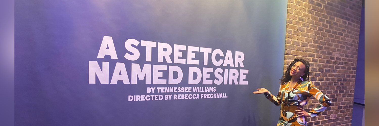 janetetuk's profile banner image