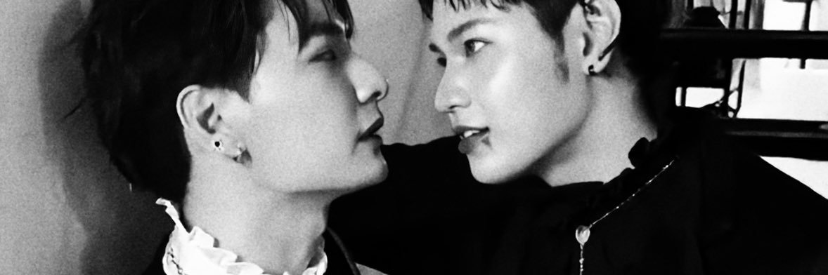 nevertoolate_sk's profile banner image
