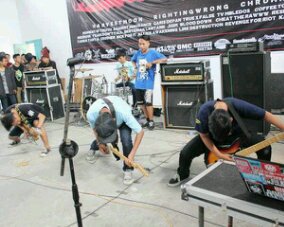 Resistance For Die banner