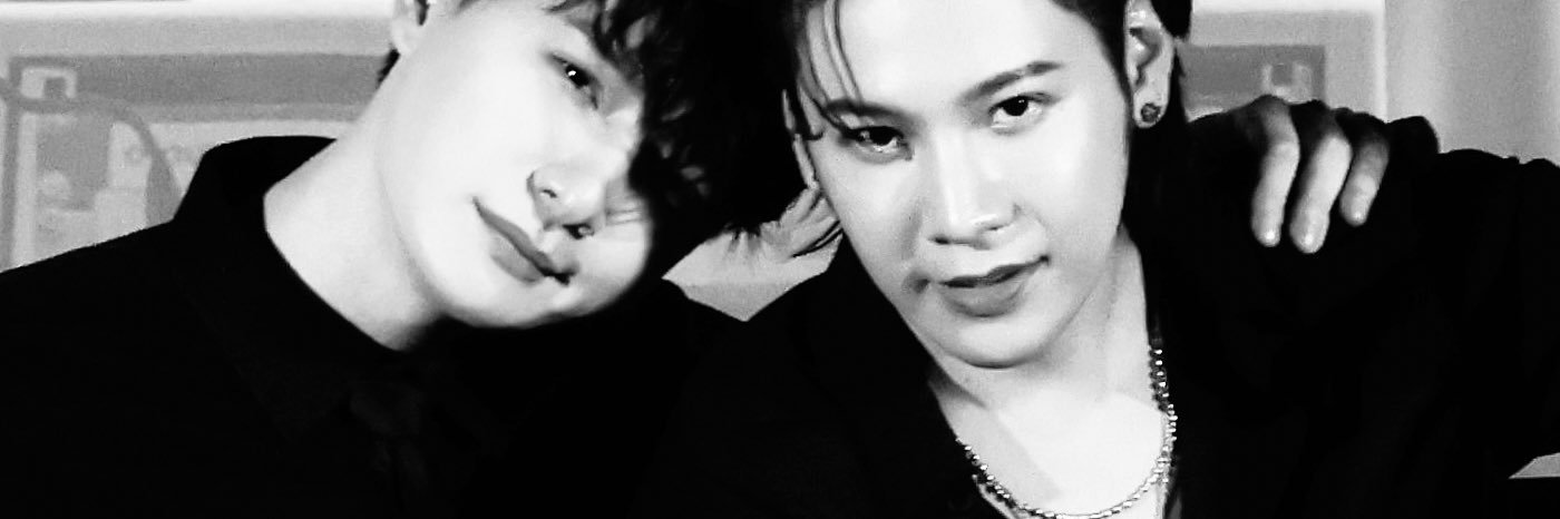 nevertoolate_ks's profile banner image