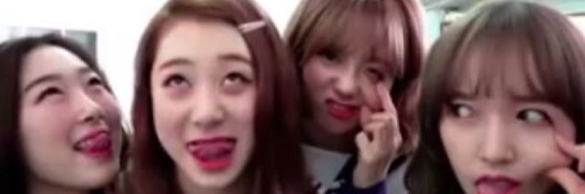 outofcontext wjsn banner