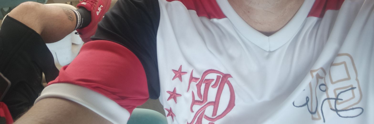 AdvRoberas's profile banner image