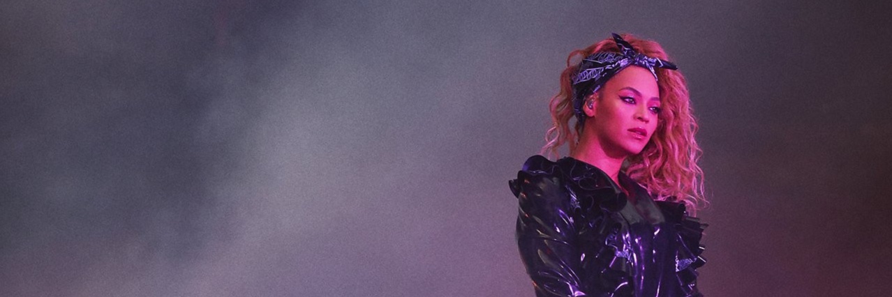 xrobyin's profile banner image