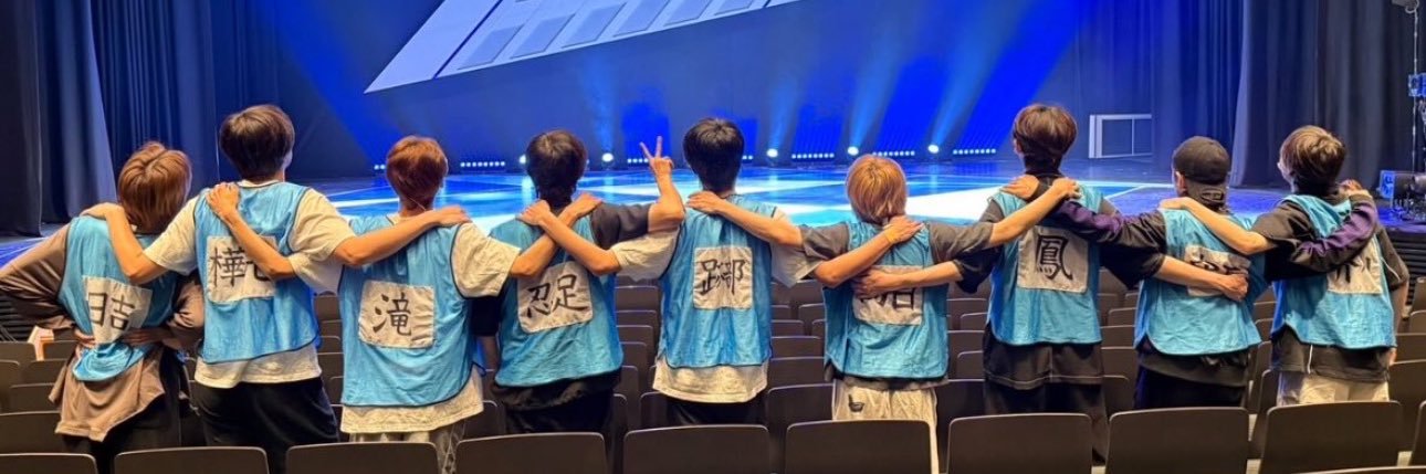 ᵔᢦᵔ banner
