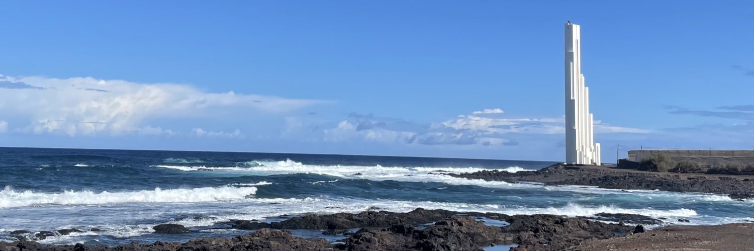 clairecola's profile banner image