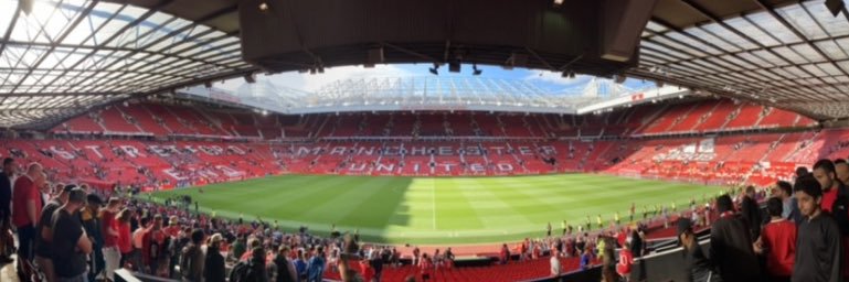 LeighSte's profile banner image