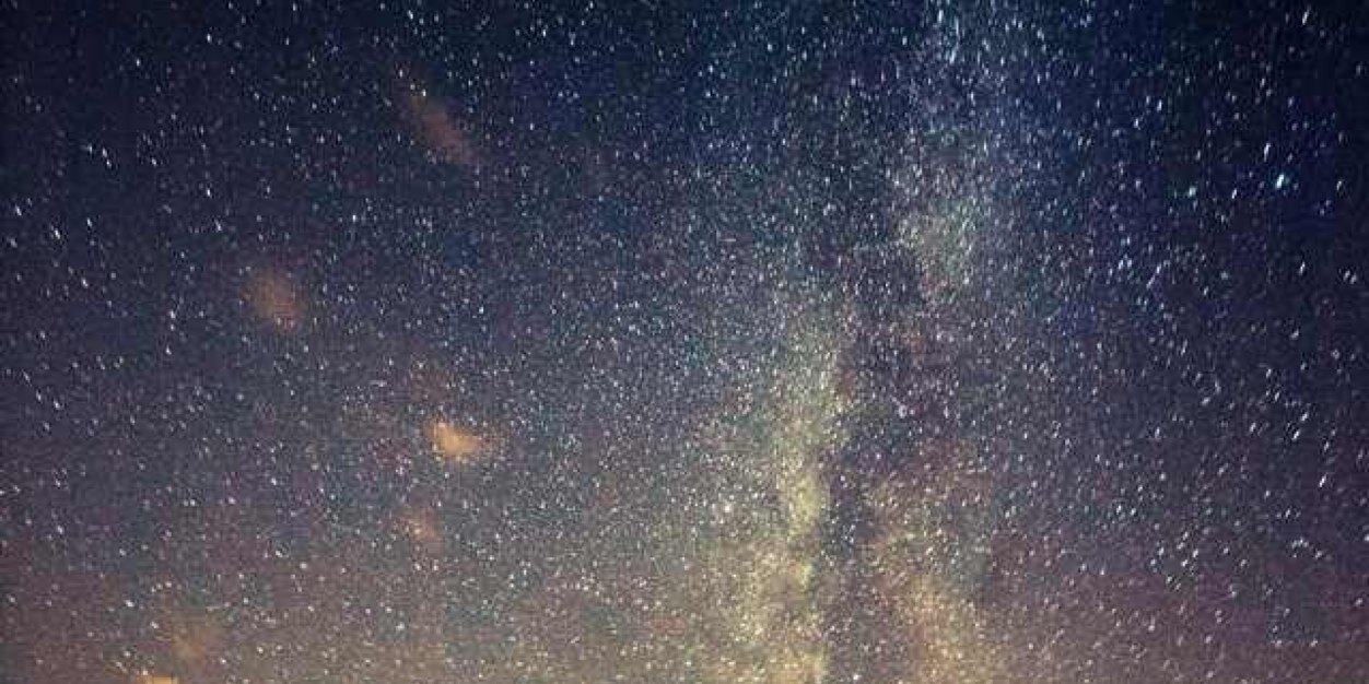 423858206's profile banner image