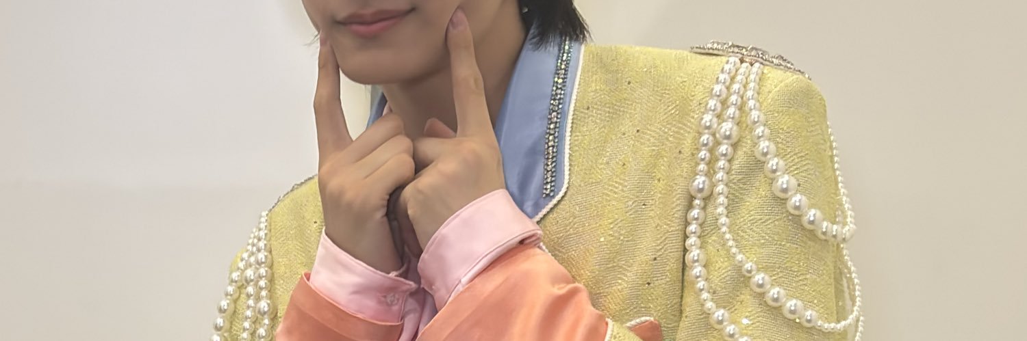zololloq's profile banner image