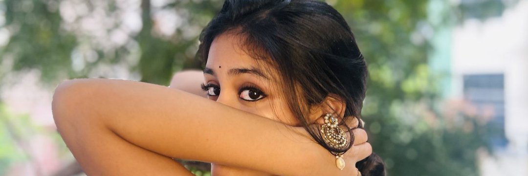 Akshara banner