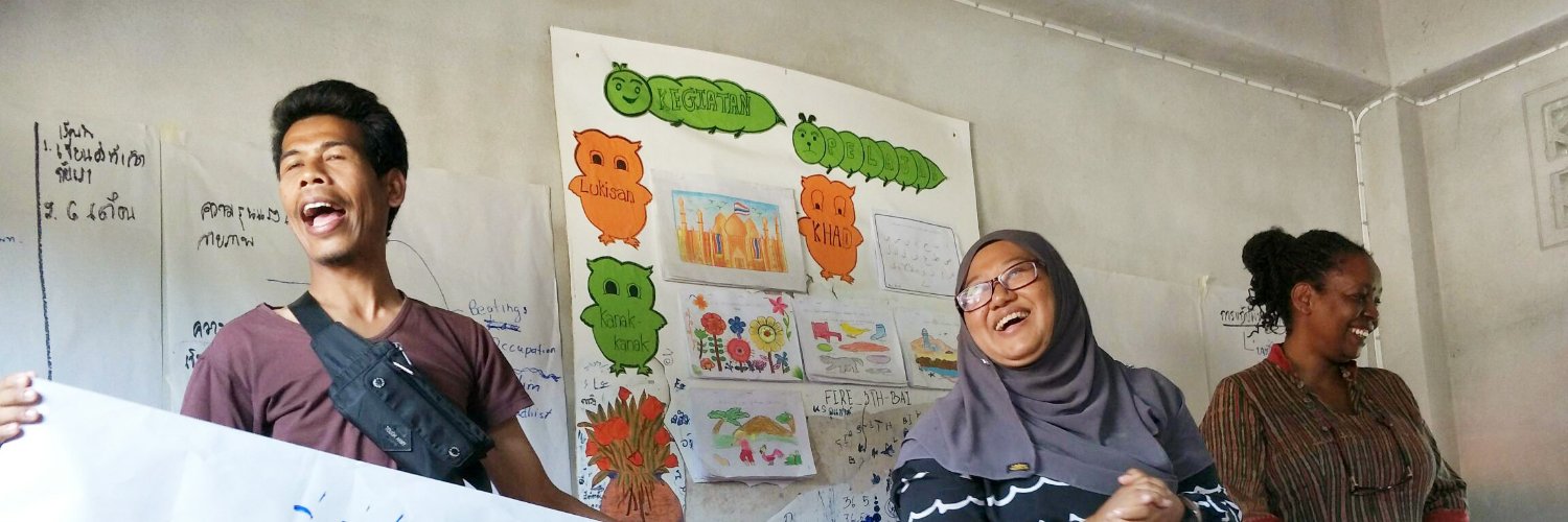 Nonviolent Peaceforce (inactive) banner