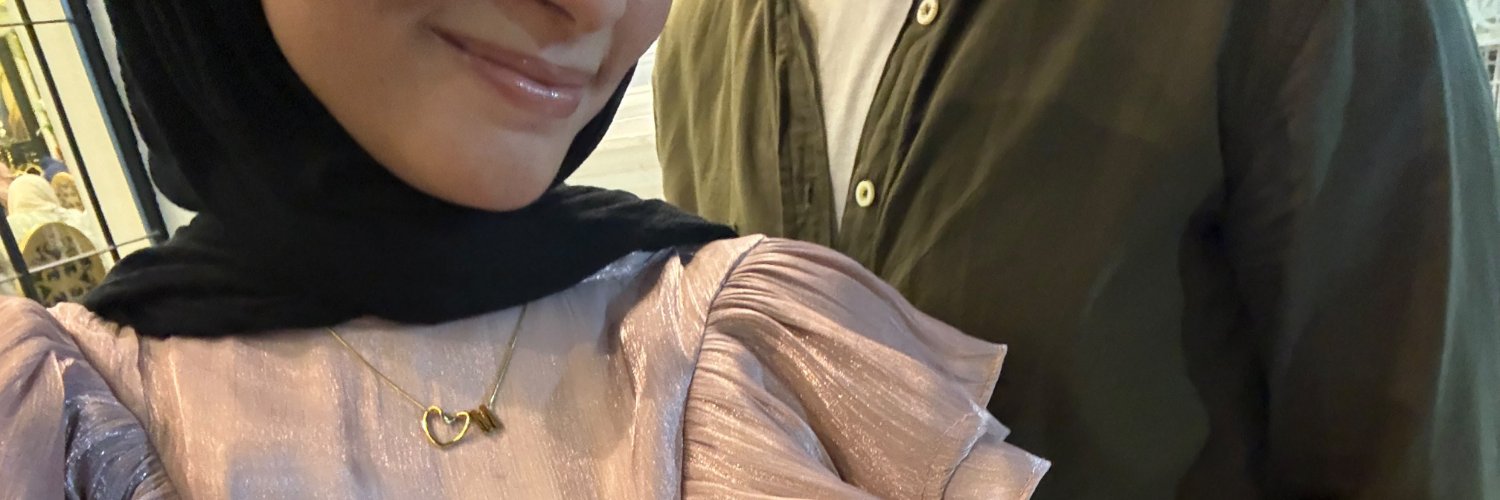 farahsadek2202's profile banner image