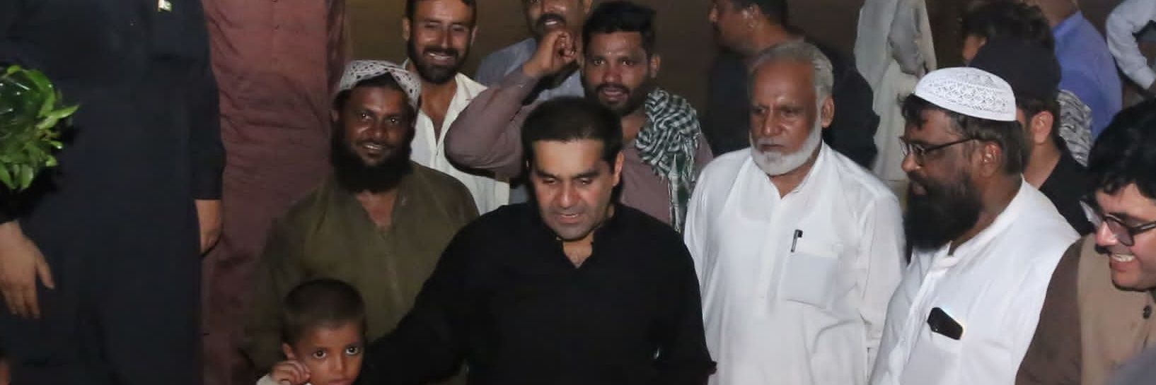 DC Muzaffargarh Usman Tahir jappa banner