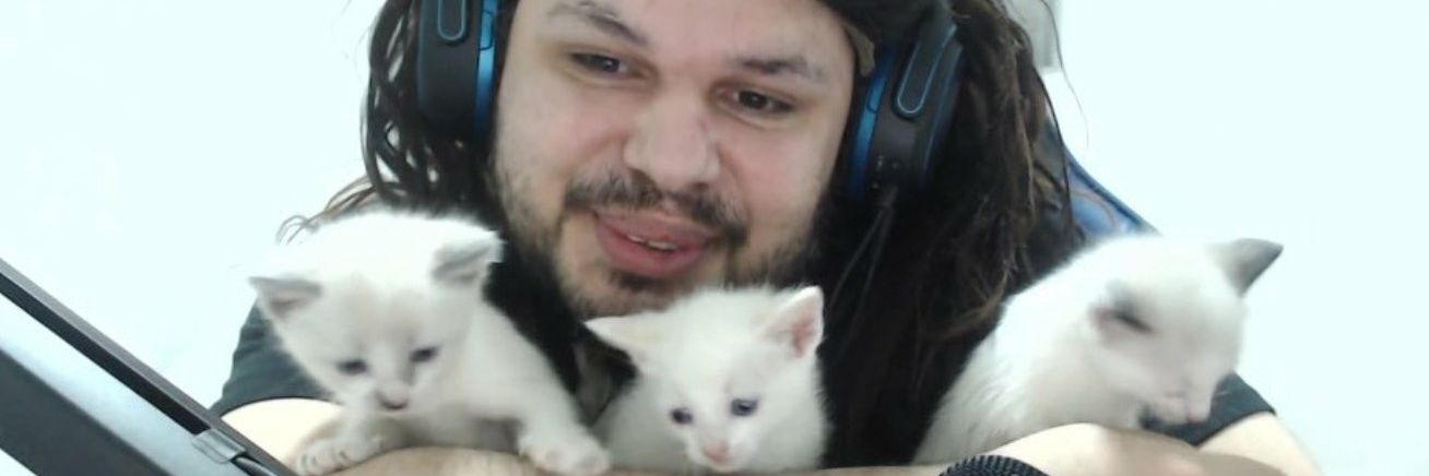 essemaycon's profile banner image