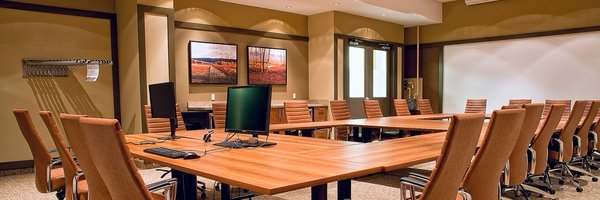 HalfMoonEdu Profile Banner