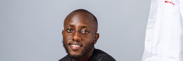 Leeyiitoo Profile Banner