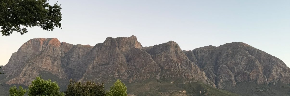 Rafaella Lipschitz banner