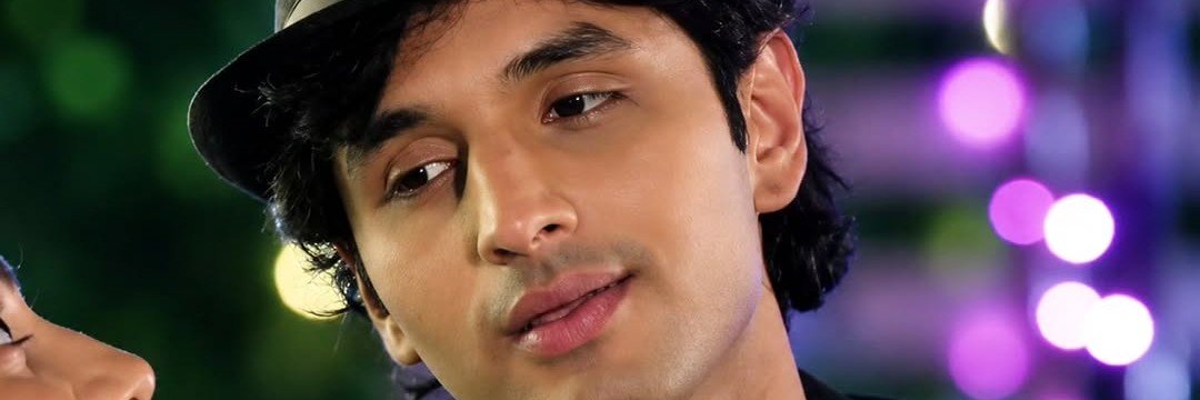 शानवी 🌸🦚 banner