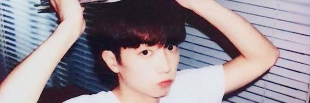 momoreee's profile banner image