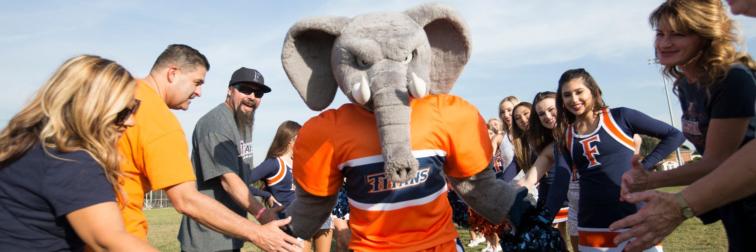 CSUF Alumni's banner