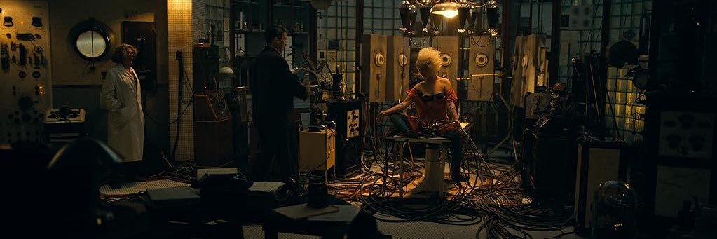 SHE’S ALIVE ⚡️ banner