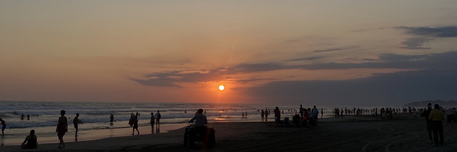 Irais__'s profile banner image