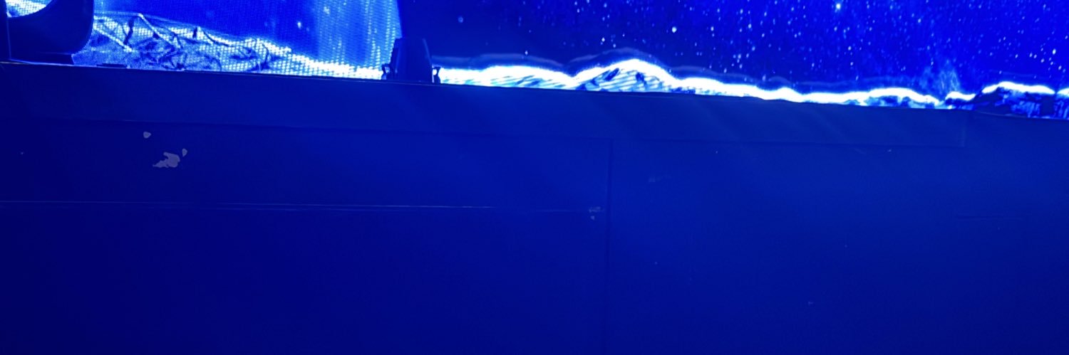 t banner