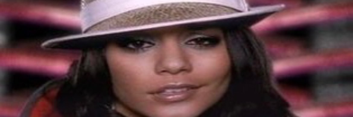 Sarah 🪩 ✨ banner