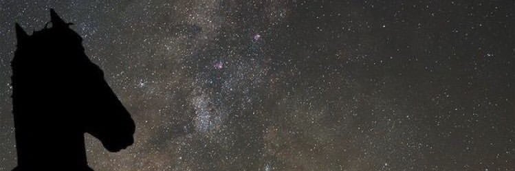 iJuliio's profile banner image