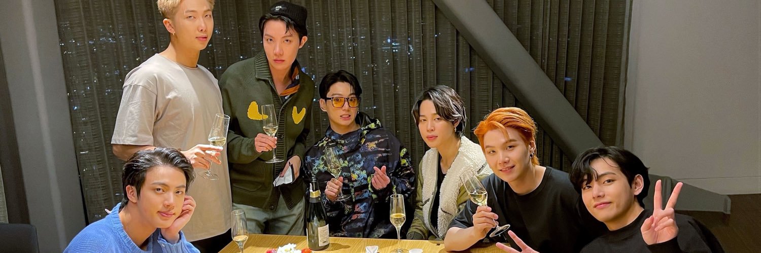 curiousprinces_'s profile banner image
