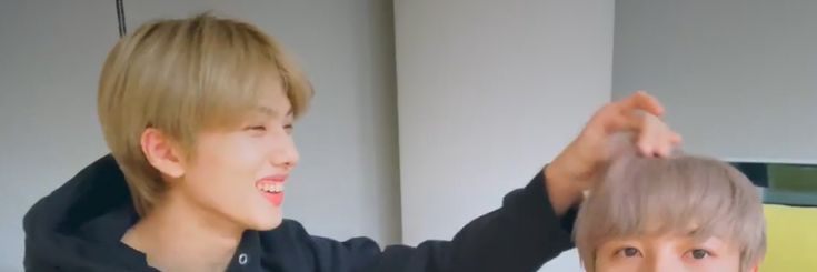 mirra ☾ banner