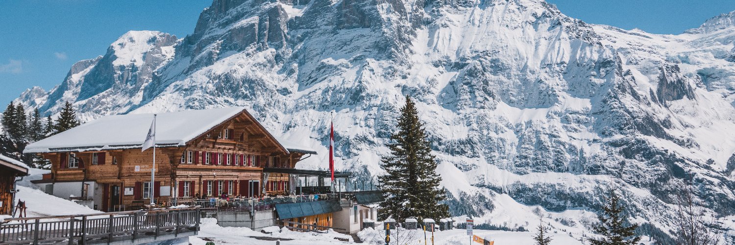 Robert Ahearne banner