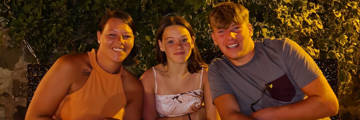 katiedrap's profile banner image