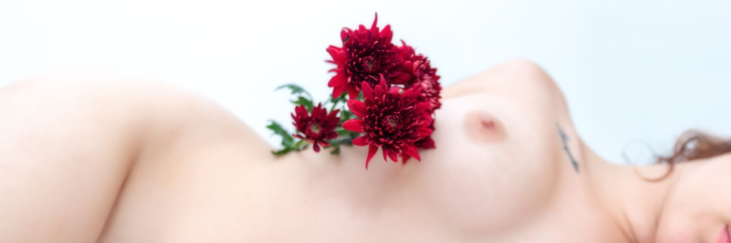 Contratuba's profile banner image