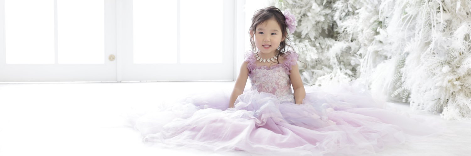 sari102803's profile banner image