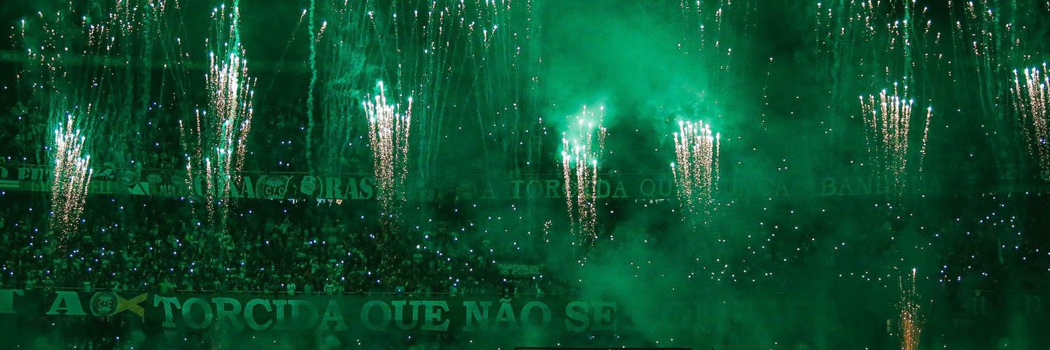 Kelly 💚🤍 banner
