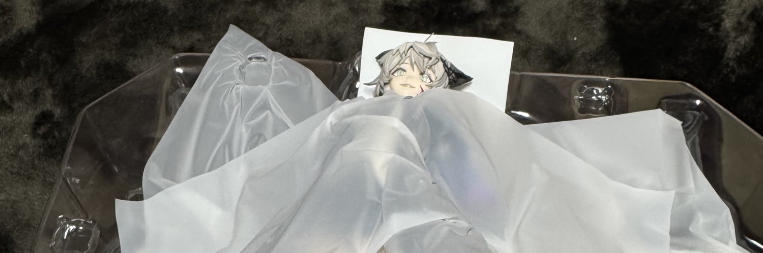 doubleWolfluv's profile banner image