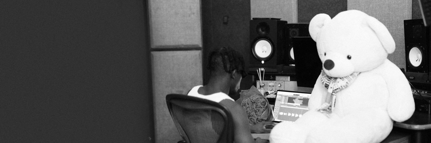 teddyhits's profile banner image