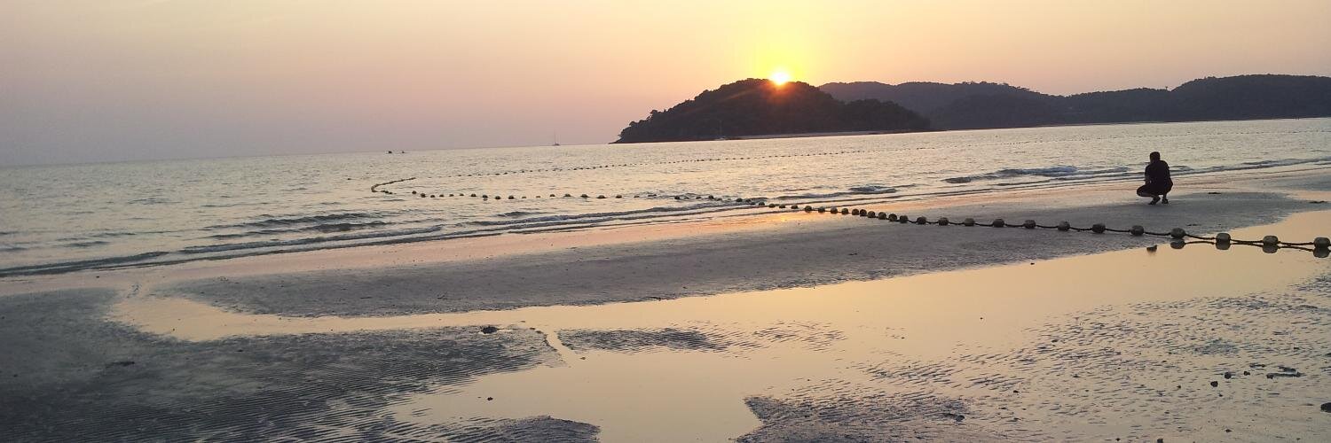 dadhi's profile banner image