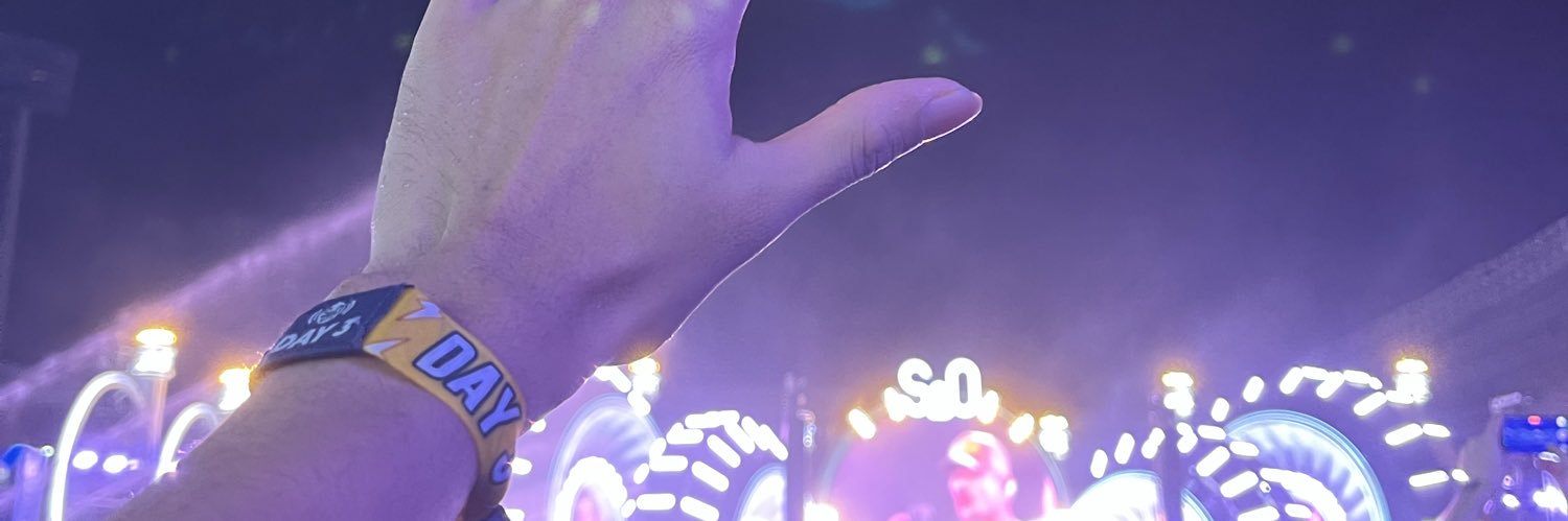 GayGay1292394's profile banner image