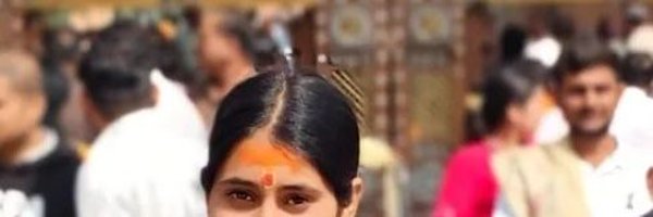 KomalPandit_ Profile Banner