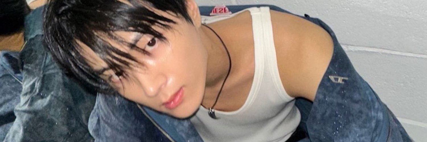 leeheesenug's profile banner image